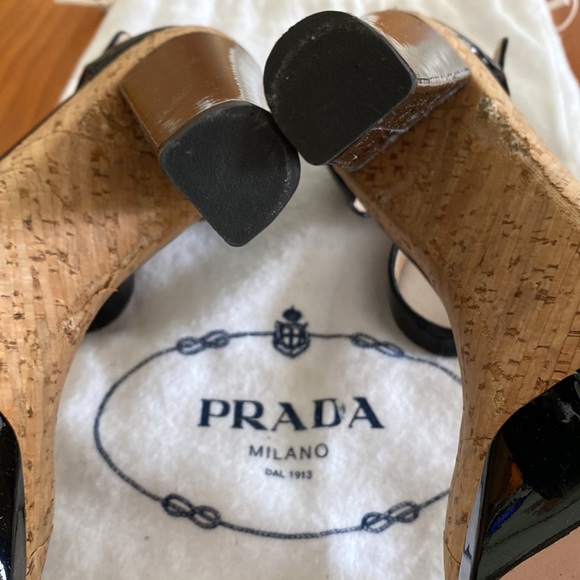 Prada - Black Patent Leather Cork Platform Heel (EU 39 / US 8.5) - Picture 13 of 13